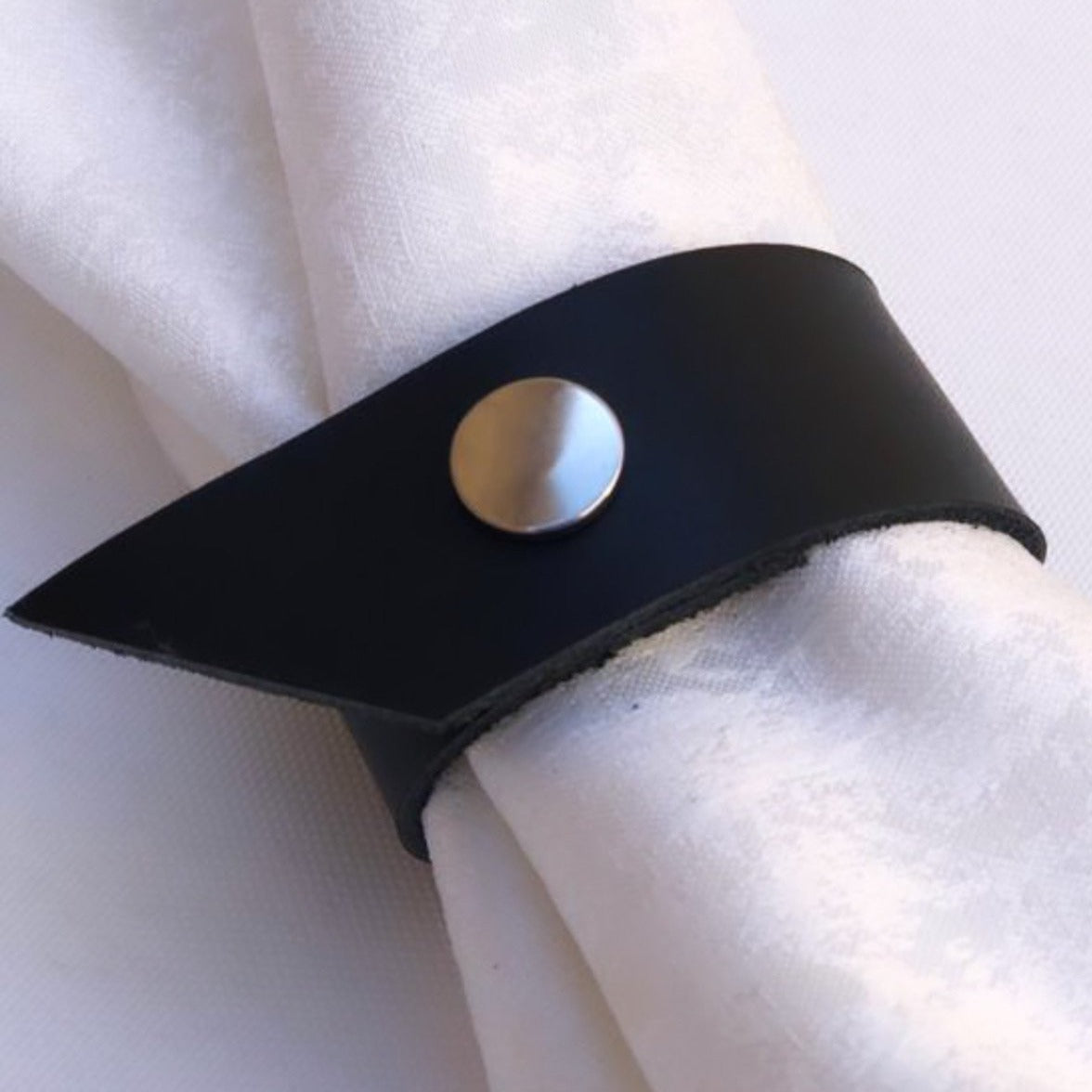 LEATHER RINGS
